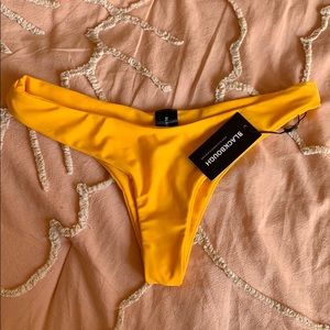 Mango BlackBough bundle